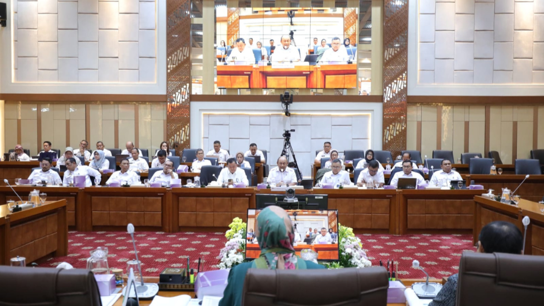 Rapat dengan Komisi IX DPR, BGN Sarolangun Paparkan Progres MBG 