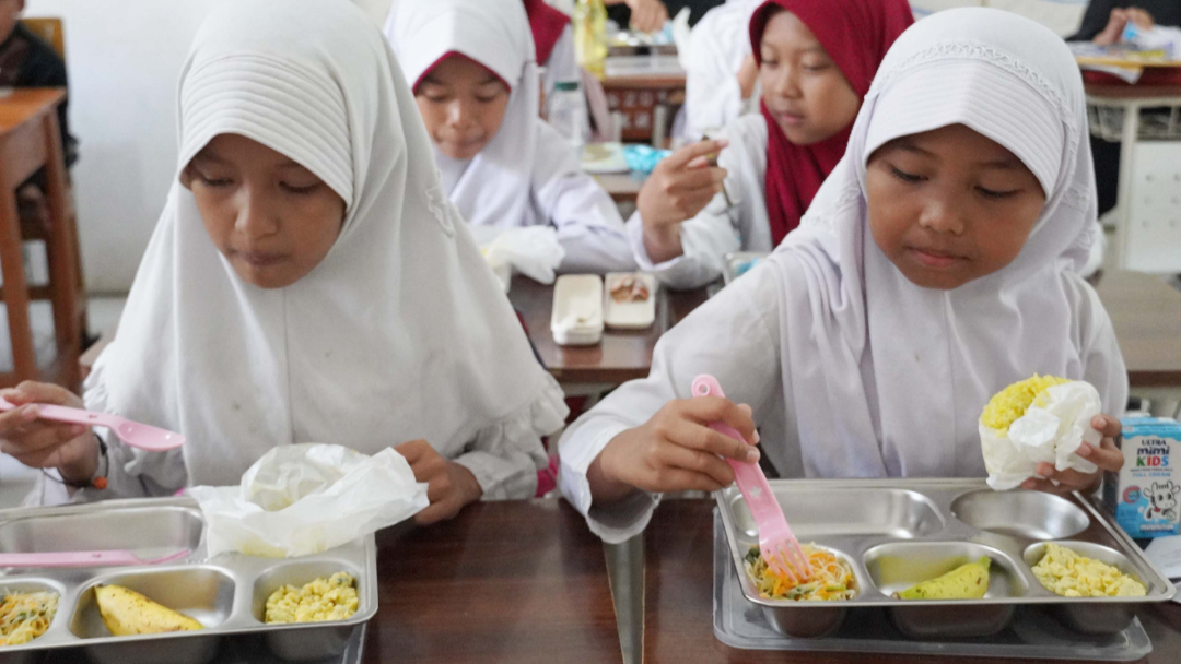Klarifikasi BGN Sarolangun Terkait Viral Menu MBG Berupa Bahan Mentah di Tangerang Selatan