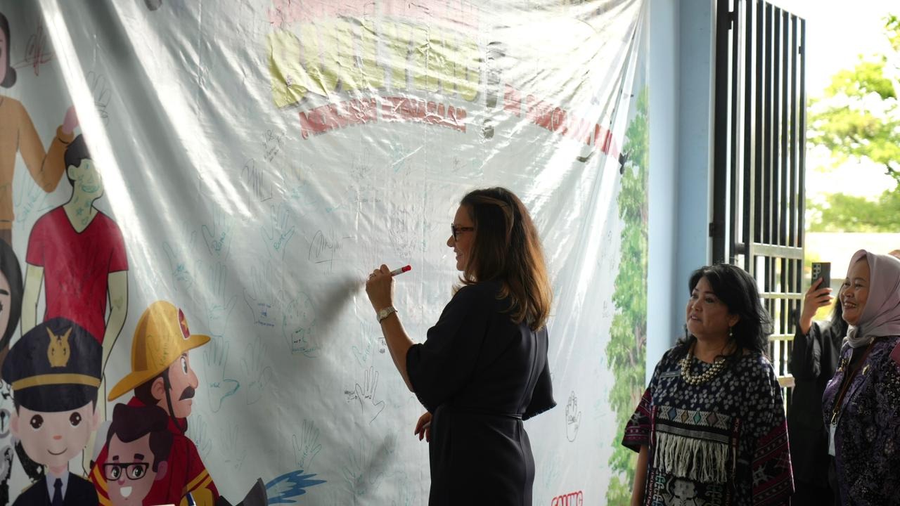 picture-Ibu Negara Brazil Kunjungi Dapur MBG