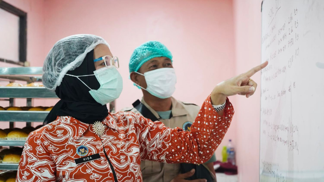 picture-Dari Ladang ke Dapur Bergizi Anak Demulih